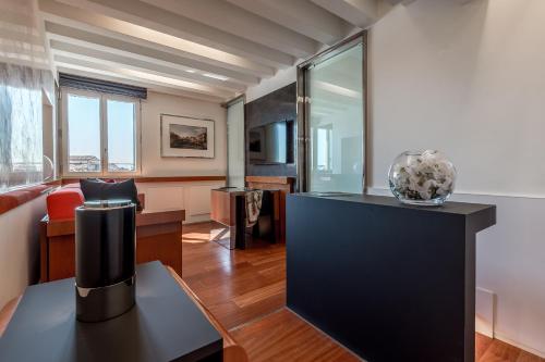 Hotel Rialto - main image