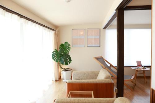 MINI HOTEL totonoi ロウリュ式サウナのある静かな平屋