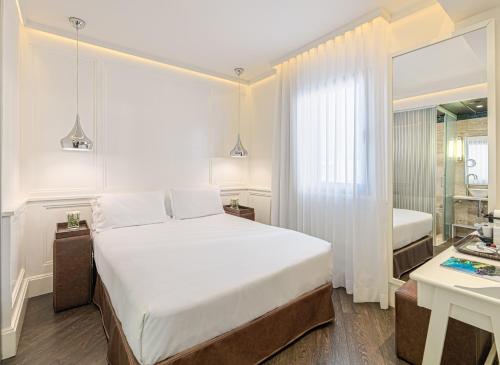 H10 Universitat, Barcelone (photo 10)