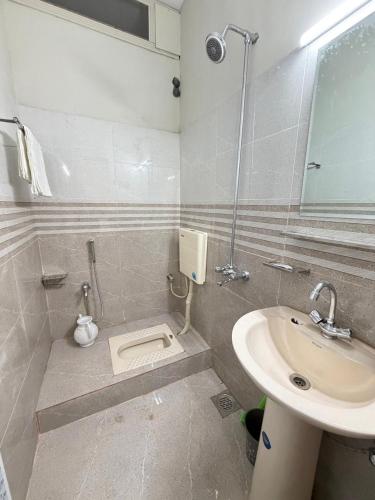 Chancery Inn Guest House - image 5