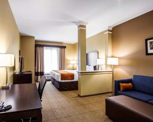 Comfort Suites Northwest - Cy - Fair in Houston, USA