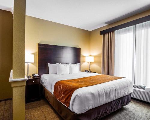 Comfort Suites Houston Northwest Cy-Fair - image 9