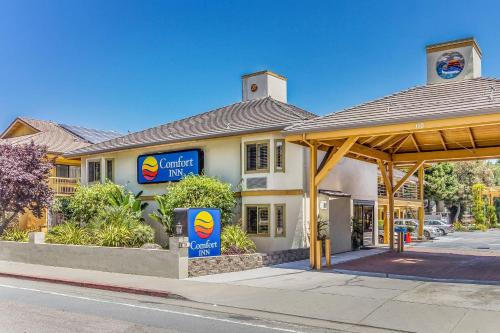 Photo - Comfort Inn Santa Cruz North