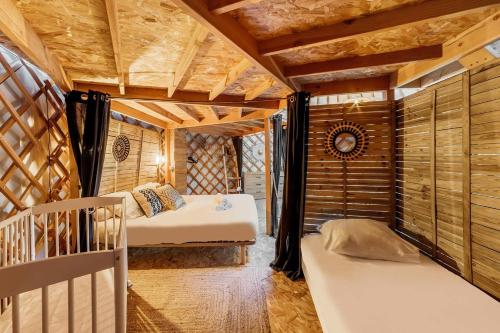 Nomaya mill & yurt in the heart of nature in La Gouesniere