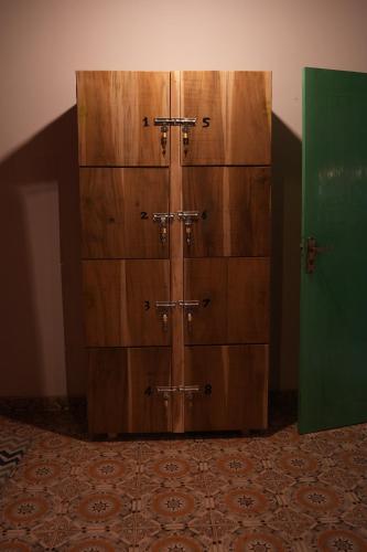 Nirvana Hiri - image 4