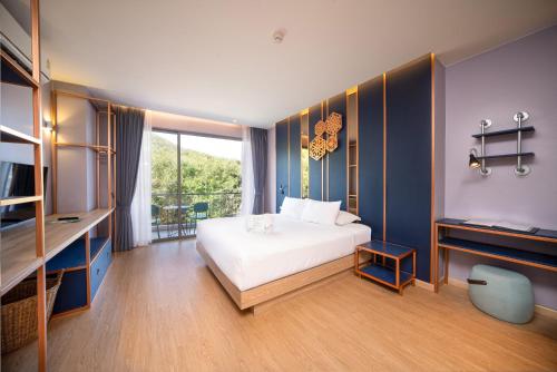 room detail thumbnail 0