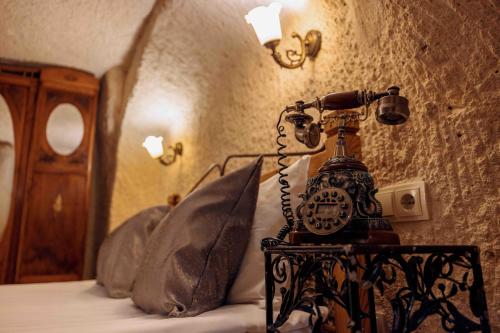 Double or twin room, classic, cave