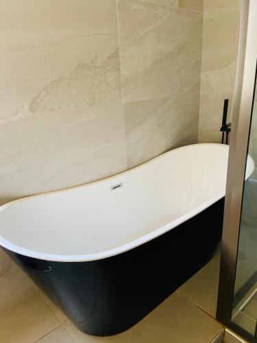 Facilities, Palm Leaf – Hazeldene Kwekwe with pool - 2333 in Midlands