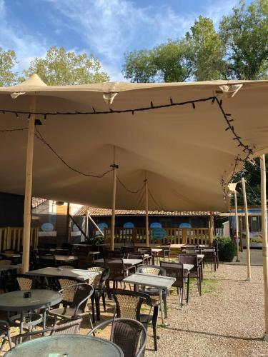 Camping Le Val de Trie in Moyenneville