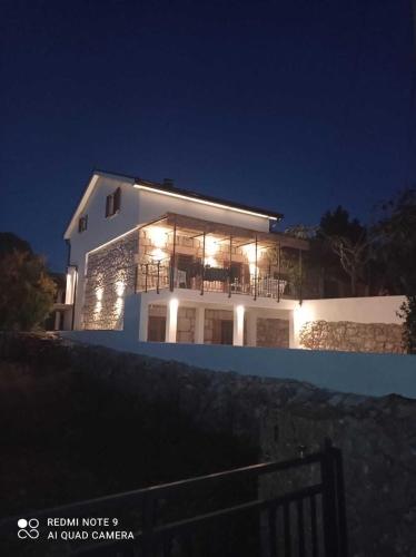 Viesnīcas āriene, Villa "Lala" in Ružići
