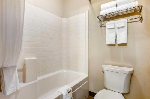 Best Western Plus Yakima Hotel - image 6