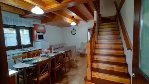 Apartamentos El Campo Mateo - Xana y Trasgu - AT-1246-AS - Miyar