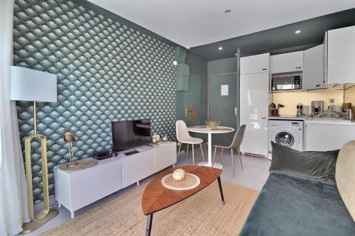 La Dolce Vita Appartement en Bord de Mer avec Accès Privé à la Plage