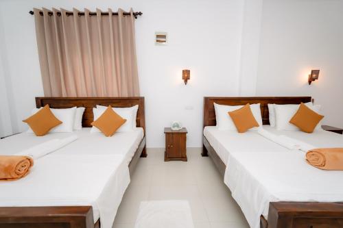 Scenery River Star Hotel – Hikkaduwa, CO