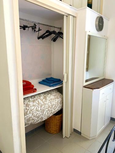  Villa Flower Holiday Torre Canne - 5min dalla spiaggia in Torre Canne