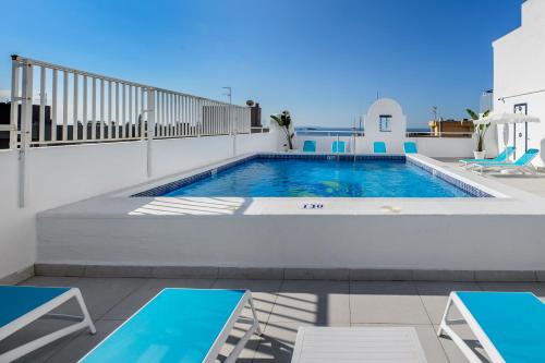 Hotel Central Playa - image 2