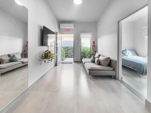 Aquabella House 8 Unit House Sleeps 22 With Pool in Loiza