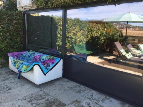 Apartamento con piscina y barbacoa cerca de Barcelona in Teià