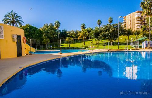 Плувен басейн, 421 Júpiter Apartamento - Vista lateral al mar y a las montañas - Playa a 600 metros (421 Jupiter Apartamento - Vista lateral al mar y a las montanas - Playa a 600 metros) in Беналмадена