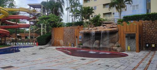 Golden Dolphin Supreme 01 Bedroom 04 people in J 熱里夸拉