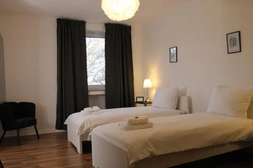 Zimmer im Zentrum mit drei Einzelbetten in Paderborn, Deutschland