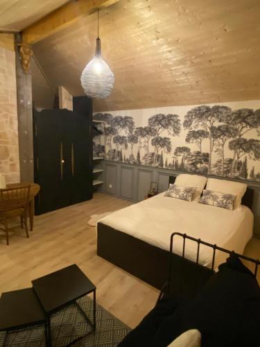 La Belle Vie La in Saintry-sur-Seine