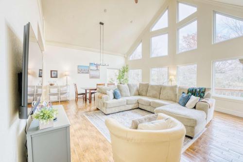 Fayetteville Retreat - 3BR & Loft Near U of A in Wheeler (AR)