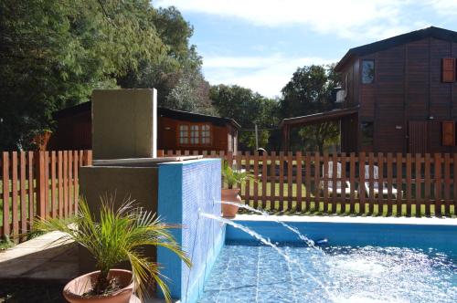 Peldbaseins, Gosén Cabañas Sanagasta (Gosen Cabanas Sanagasta) in Villa Bustos