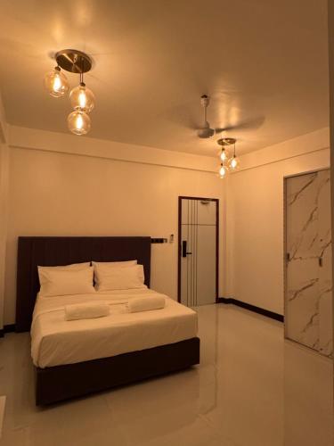 Bonthi Grand in Huvadhoo Atoll