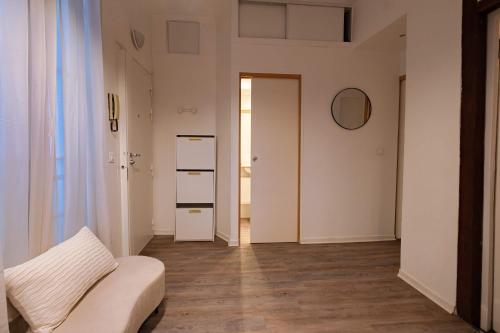Charming Flat Louvres Opera - image 5