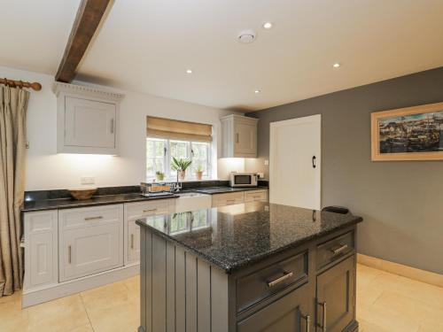 外部景觀, The Old Hall in 迪德馬頓