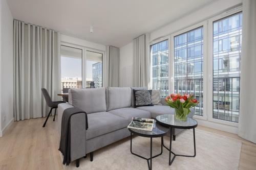 Prestigious Apartment with Sauna & Gym by Renters Prestige