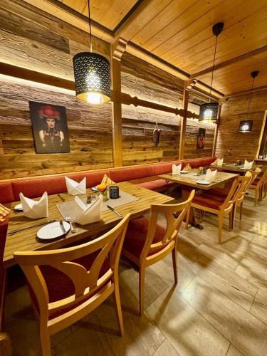 Restaurant, Hotel-Restaurant Gasthof Adler in Neuenburg am Rhein
