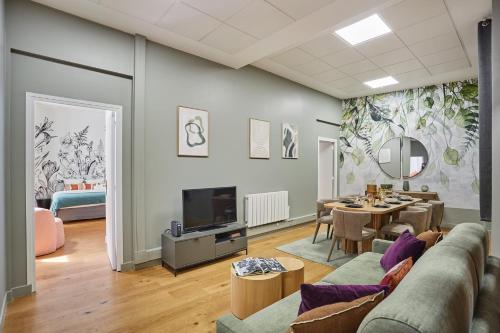 Sublim Apartment 3 bedrooms Center of Paris by Studio Prestige, Paryż
