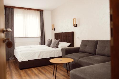 Guest House Babilon