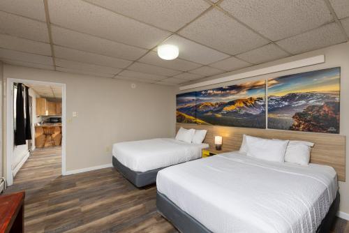 Days Inn by Wyndham Wheatland - image 14