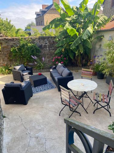 Les2 cerisiers in Pontorson