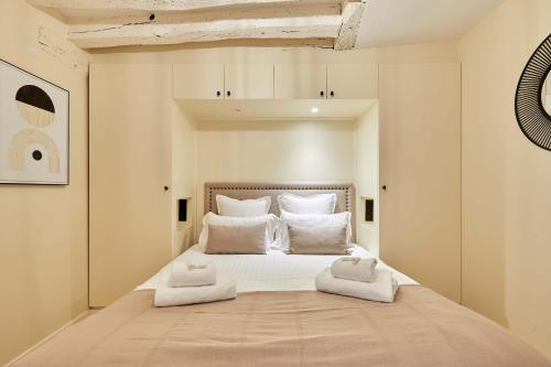 Cozy Apartment Center of Paris - main image