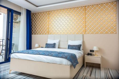 HYPNOSE HOTEl in 盧本巴希