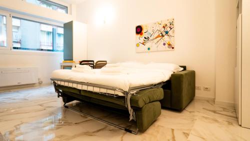 OxArt Suite Milano – Design a due passi da Loreto - image 2