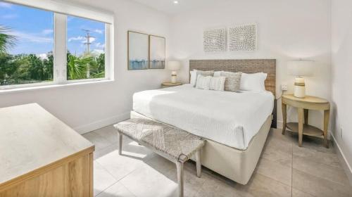 Top Deck Estate - image 3