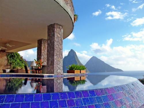 Jade Mountain