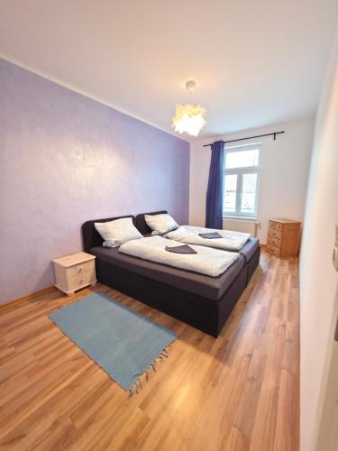 Værelse, Ruhiges Apartment Leipziger Neuseenland, direkte S-Bahn Anbindung Leipzig sowie Messe in Neukieritzsch