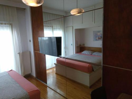共用Lounge/電視區, Waterfront private room, own bathroom in 新海灘區