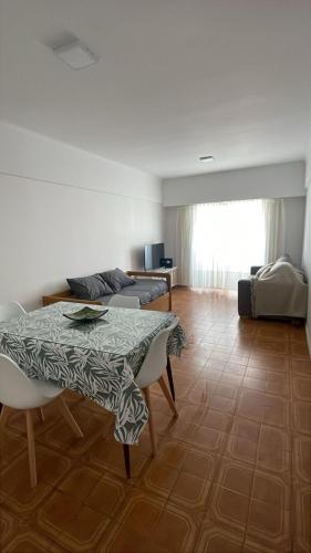 La Perla - image 4