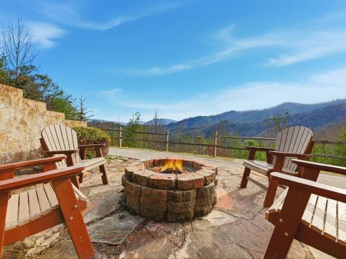 Stairway To Heaven #556 by Aunt Bug's Cabin Rentals - image 31