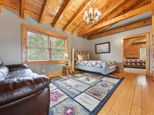 Stairway To Heaven #556 by Aunt Bug's Cabin Rentals - image 20