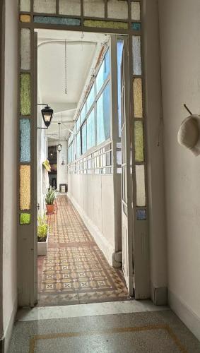 Antique,classy & quiet 3 bedroom and roof terrace apt in the heart of San Telmo, Buenos Aires (photo 8)