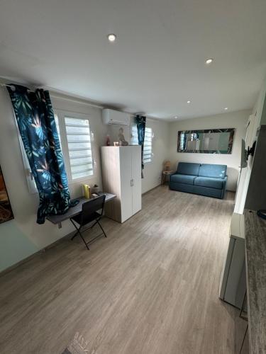 Studio Zen Caza Form - Location saisonnière - Le Lamentin