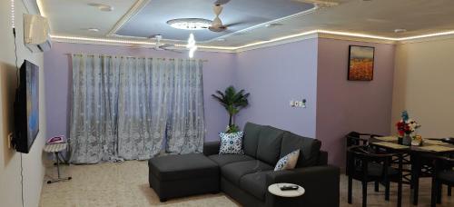 Purple Springs Elmina Suite #3 in Elmina